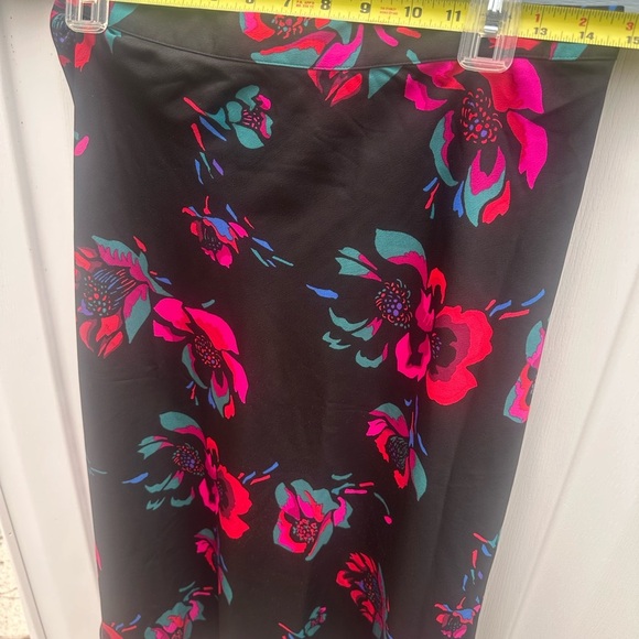 J. Crew Black Floral A-Line Skirt - Picture 9 of 10